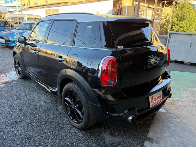 ＭＩＮＩ クーパーＳ　クロスオーバー　黒皮　シートヒーター　ＥＴＣ　ＪＣＷエアロ　ターボ　タイミングチェーン　ＨＩＤヘッドライト　オートライト　キーレス　プッシュスタート　ＡＵＸ　パドルシフト　ブロアモーター交換済　ベルト＆プーリー交換済（9枚目）