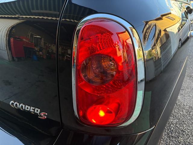 ＭＩＮＩ クーパーＳ　クロスオーバー　黒皮　シートヒーター　ＥＴＣ　ＪＣＷエアロ　ターボ　タイミングチェーン　ＨＩＤヘッドライト　オートライト　キーレス　プッシュスタート　ＡＵＸ　パドルシフト　ブロアモーター交換済　ベルト＆プーリー交換済（22枚目）