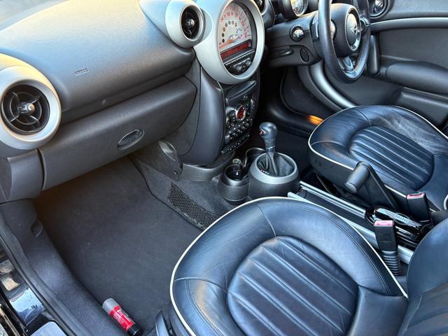 ＭＩＮＩ クーパーＳ　クロスオーバー　黒皮　シートヒーター　ＥＴＣ　ＪＣＷエアロ　ターボ　タイミングチェーン　ＨＩＤヘッドライト　オートライト　キーレス　プッシュスタート　ＡＵＸ　パドルシフト　ブロアモーター交換済　ベルト＆プーリー交換済（42枚目）