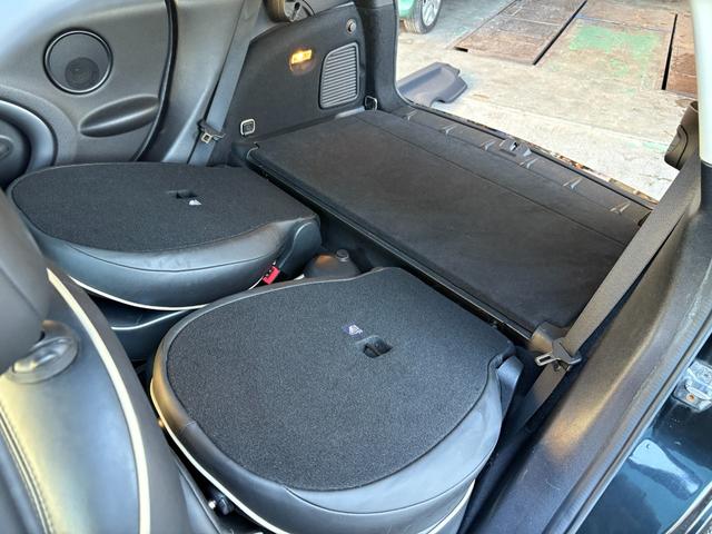 ＭＩＮＩ クーパーＳ　クロスオーバー　黒皮　シートヒーター　ＥＴＣ　ＪＣＷエアロ　ターボ　タイミングチェーン　ＨＩＤヘッドライト　オートライト　キーレス　プッシュスタート　ＡＵＸ　パドルシフト　ブロアモーター交換済　ベルト＆プーリー交換済（50枚目）