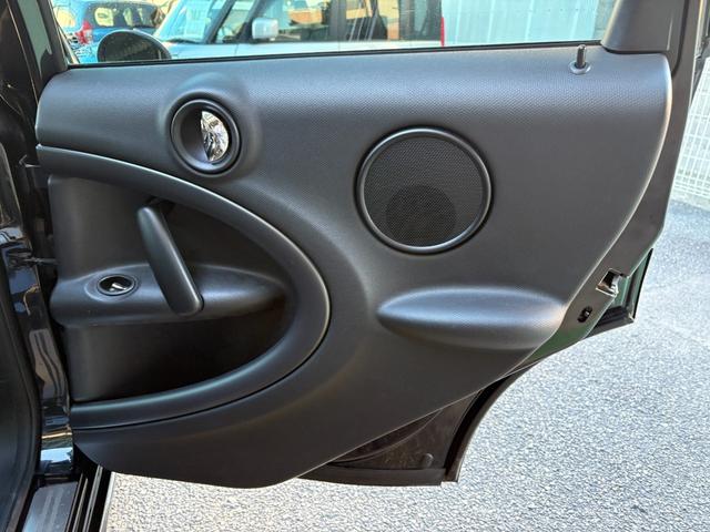 ＭＩＮＩ クーパーＳ　クロスオーバー　黒皮　シートヒーター　ＥＴＣ　ＪＣＷエアロ　ターボ　タイミングチェーン　ＨＩＤヘッドライト　オートライト　キーレス　プッシュスタート　ＡＵＸ　パドルシフト　ブロアモーター交換済　ベルト＆プーリー交換済（53枚目）