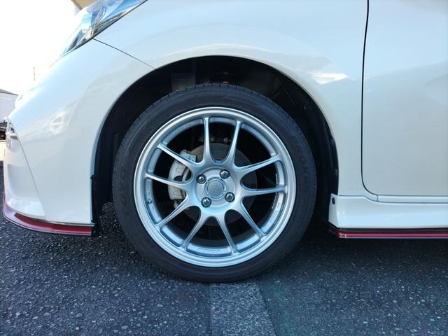 ノート ニスモ　純正ナビ＆フルセグＴＶ、バックカメラ、ＥＴＣ、オプションＬＥＤヘッドライト、ＥＣＯスーパーチャージャー、スマートキー、アイドリングストップ、電動格納ミラー、ＣＶＴ、盗難防止システム、衝突安全ボディ（15枚目）