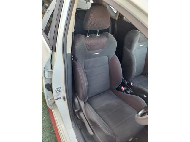 ノート ニスモ　純正ナビ＆フルセグＴＶ、バックカメラ、ＥＴＣ、オプションＬＥＤヘッドライト、ＥＣＯスーパーチャージャー、スマートキー、アイドリングストップ、電動格納ミラー、ＣＶＴ、盗難防止システム、衝突安全ボディ（22枚目）