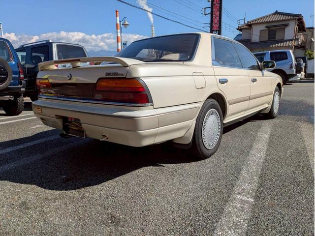 NISSAN LAUREL MEDALIST TWINCAM 24V