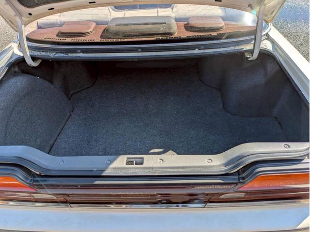 NISSAN LAUREL MEDALIST TWINCAM 24V