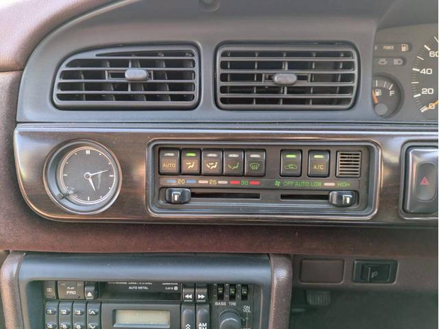 NISSAN LAUREL MEDALIST TWINCAM 24V