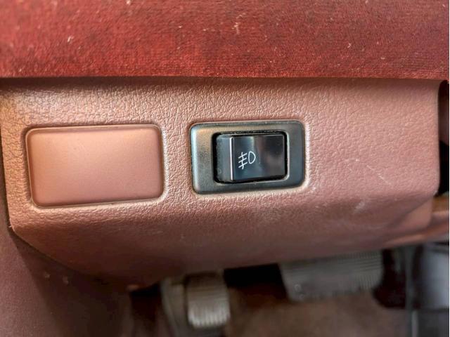 NISSAN LAUREL MEDALIST TWINCAM 24V