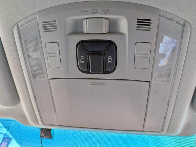 ヴェルファイア 2.4Z 純正ナビ フルセグTV フリップダウンモニター 両側電動パワースライドドア バックモニター 社外20AW 車高調 HIDヘッドライト ドライブレコーダー 社外グリル 後期テール クラッチオシートカバー(22枚目)