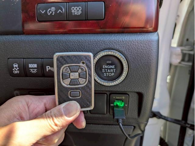 ヴェルファイア 2.4Z 純正ナビ フルセグTV フリップダウンモニター 両側電動パワースライドドア バックモニター 社外20AW 車高調 HIDヘッドライト ドライブレコーダー 社外グリル 後期テール クラッチオシートカバー(24枚目)