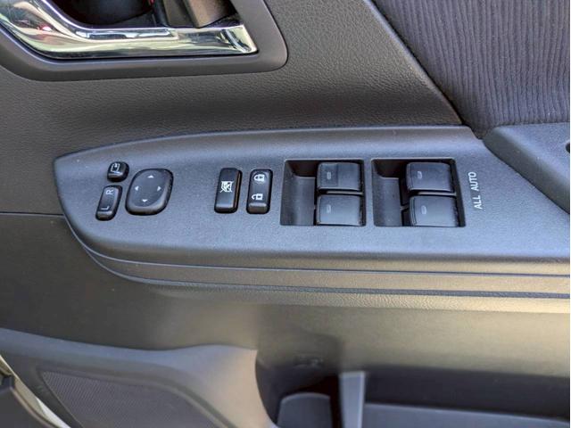 ヴェルファイア 2.4Z 純正ナビ フルセグTV フリップダウンモニター 両側電動パワースライドドア バックモニター 社外20AW 車高調 HIDヘッドライト ドライブレコーダー 社外グリル 後期テール クラッチオシートカバー(32枚目)