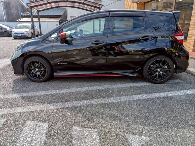 ノート e-パワーニスモ S アルパイン9インチナビ フルセグTV アラウンドビューモニター デジタルインナーミラー 社外17AW エマージェンシーブレーキ LEDヘッドライト 2.0ETC スマートキー2個 走行中TV視聴可(8枚目)