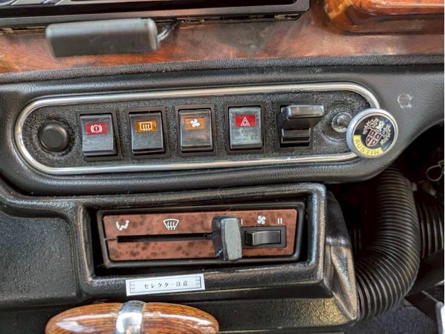 ＭＩＮＩ １．３　全塗装　社外エアクリ・マフラー・１３ＡＷ　オーバーフェンダー　追加メーター　ローダウン　シートカバー　ＥＴＣ　オルタネーター交換済み　ユーザー買取車禁煙車　社外スピーカー　社外エアロ（23枚目）