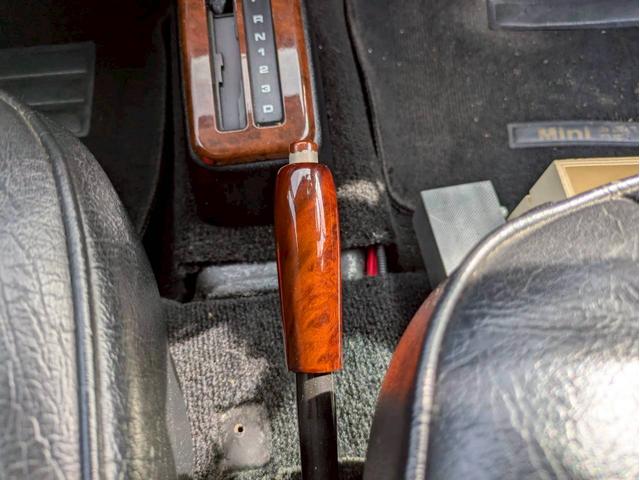 ＭＩＮＩ １．３　全塗装　社外エアクリ・マフラー・１３ＡＷ　オーバーフェンダー　追加メーター　ローダウン　シートカバー　ＥＴＣ　オルタネーター交換済み　ユーザー買取車禁煙車　社外スピーカー　社外エアロ（25枚目）
