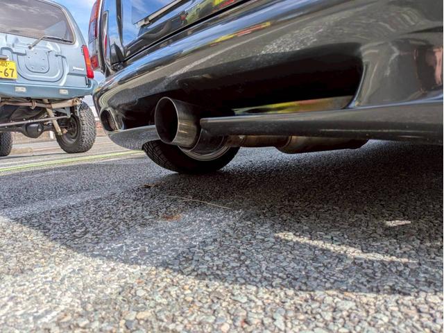 ＭＩＮＩ １．３　全塗装　社外エアクリ・マフラー・１３ＡＷ　オーバーフェンダー　追加メーター　ローダウン　シートカバー　ＥＴＣ　オルタネーター交換済み　ユーザー買取車禁煙車　社外スピーカー　社外エアロ（29枚目）