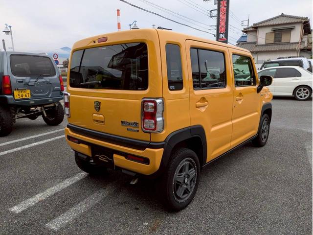 ハスラー ハイブリッドＧターボ　社外１５インチホイール　純正シートカバー　ＬＥＤヘッドライト　デュアルカメラセーフティサポート　レーダークルーズ　パドルシフト　オーディオ　ＥＴＣ　スマートキー２個　禁煙車　ドライブレコーダー（5枚目）