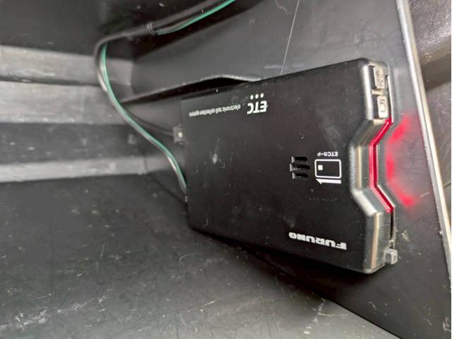 ミラジーノ ミニライトスペシャルターボ　社外ナビ　ＨＩＤヘッドライト　ローダウン　５速ミッション　社外スピーカー　ウッドコンビハンドル　フェンダーミラー　シートカバー　前後ドライブレコーダー　ＥＴＣ　ユーザー買取車　禁煙車（22枚目）