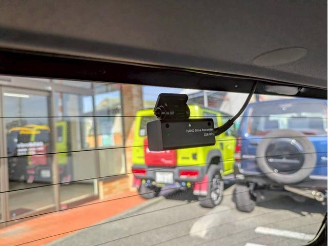 ミラジーノ ミニライトスペシャルターボ　社外ナビ　ＨＩＤヘッドライト　ローダウン　５速ミッション　社外スピーカー　ウッドコンビハンドル　フェンダーミラー　シートカバー　前後ドライブレコーダー　ＥＴＣ　ユーザー買取車　禁煙車（24枚目）