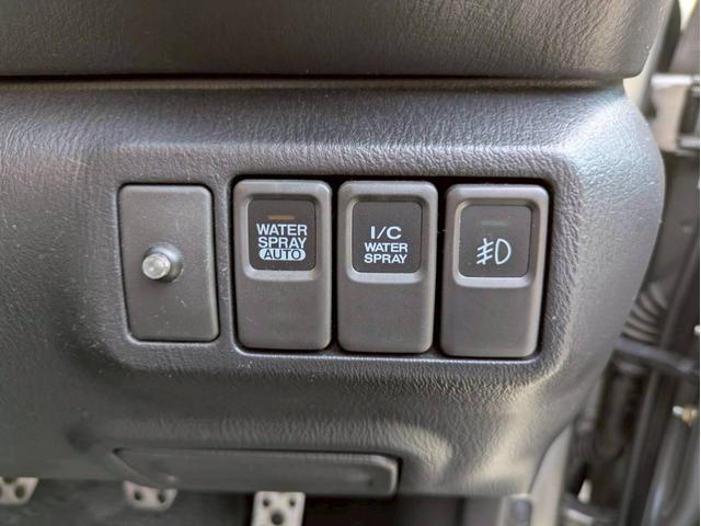 インプレッサ ＷＲＸ　ＳＴＩ　Ａライン　ブレンボキャリパー　ＴＥＩＮ車高調減衰調整　ＭＯＭＯステアリング　フジツボマフラー　ＶＩＰＥＲセキュリティー　社外ディスプレイオーディオ　ＥＴＣ　ＳＴＩタワーバー　ＨＩＤヘッドライト　キーレスキー（24枚目）