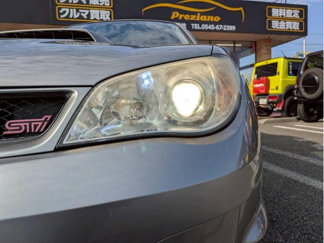インプレッサ ＷＲＸ　ＳＴＩ　Ａライン　ブレンボキャリパー　ＴＥＩＮ車高調減衰調整　ＭＯＭＯステアリング　フジツボマフラー　ＶＩＰＥＲセキュリティー　社外ディスプレイオーディオ　ＥＴＣ　ＳＴＩタワーバー　ＨＩＤヘッドライト　キーレスキー（28枚目）