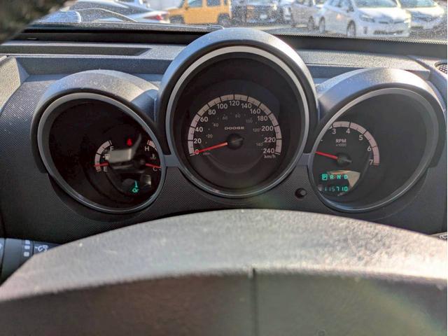 ダッジ・ナイトロ R/T デイスプレイオーディオ 社外ナビTV バックモニター レザーシート シートヒーター 社外デジタルインナー 前後ドライブレコーダー ETC クルーズコントロール キーレス2個 サイドステップ 禁煙車(20枚目)