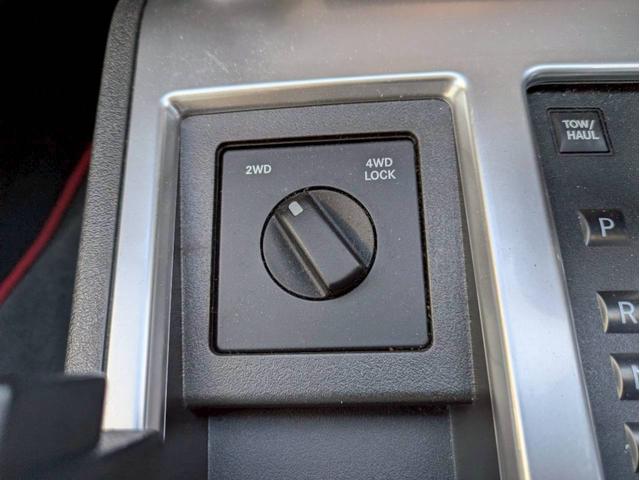 ダッジ・ナイトロ R/T デイスプレイオーディオ 社外ナビTV バックモニター レザーシート シートヒーター 社外デジタルインナー 前後ドライブレコーダー ETC クルーズコントロール キーレス2個 サイドステップ 禁煙車(22枚目)