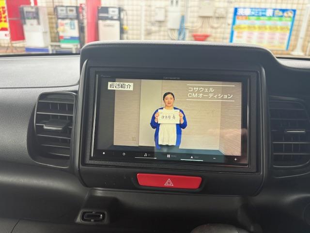 Ｎ－ＢＯＸ Ｇ　ＥＴＣ　バックカメラ　両側スライドドア　ナビ　ＴＶ　スマートキー　アイドリングストップ　電動格納ミラー　ベンチシート　ＣＶＴ　盗難防止システム　ＡＢＳ　ＥＳＣ　Ｂｌｕｅｔｏｏｔｈ　チップアップシート（7枚目）