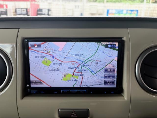 アルトラパン Ｘ　ＥＴＣ　ナビ　ＴＶ　スマートキー　電動格納ミラー　ベンチシート　ＣＶＴ　盗難防止システム　ＡＢＳ　アルミホイール　衝突安全ボディ　エアコン　パワーステアリング　パワーウィンドウ（4枚目）