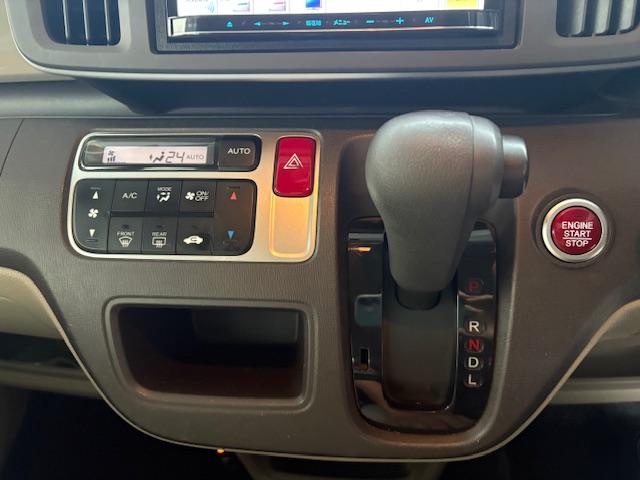 Ｎ－ＯＮＥ Ｇ　ＥＴＣ　バックカメラ　ナビ　ＴＶ　スマートキー　アイドリングストップ　電動格納ミラー　シートヒーター　ベンチシート　ＣＶＴ　盗難防止システム　ＡＢＳ　ＥＳＣ　チップアップシート　衝突安全ボディ（6枚目）