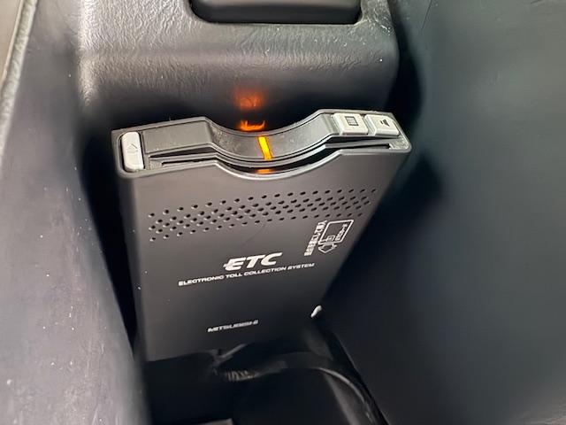バモス Ｍ　ＥＴＣ　両側スライドドア　ナビ　キーレスエントリー　ＡＴ　ＣＤ　ＭＤ　衝突安全ボディ　エアコン　パワーステアリング　パワーウィンドウ（7枚目）