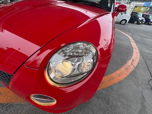 コペン アクティブトップ　電動オープン開閉可能　オープンカー　ナビ　ＴＶ　ＡＴ　キーレスエントリー　純正１５インチアルミホイール　ＣＤ　ＤＶＤ再生　エアコン　パワーステアリング　パワーウィンドウ　運転席エアバッグ（35枚目）