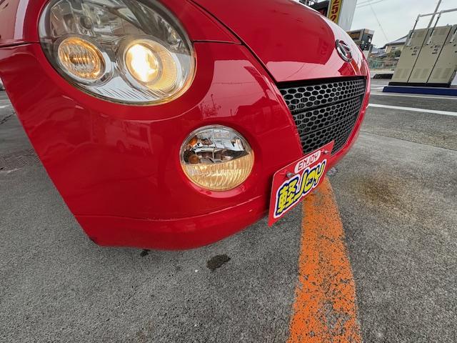 コペン アクティブトップ　電動オープン開閉可能　オープンカー　ナビ　ＴＶ　ＡＴ　キーレスエントリー　純正１５インチアルミホイール　ＣＤ　ＤＶＤ再生　エアコン　パワーステアリング　パワーウィンドウ　運転席エアバッグ（36枚目）