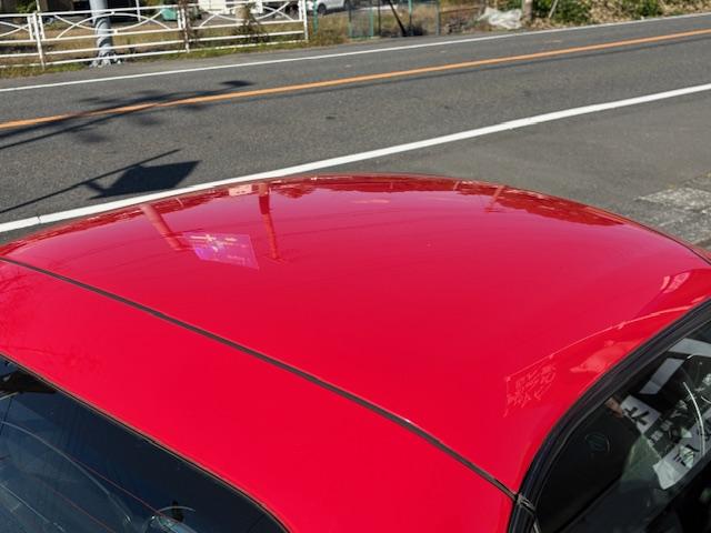 コペン アクティブトップ　電動オープン開閉可能　オープンカー　ナビ　ＴＶ　ＡＴ　キーレスエントリー　純正１５インチアルミホイール　ＣＤ　ＤＶＤ再生　エアコン　パワーステアリング　パワーウィンドウ　運転席エアバッグ（56枚目）