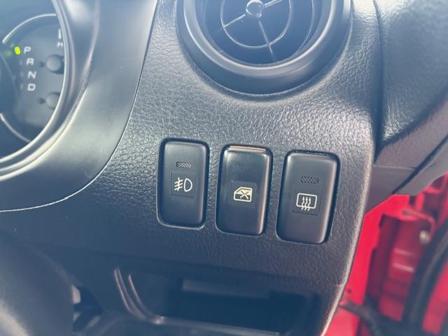 コペン アクティブトップ　電動オープン開閉可能　オープンカー　ナビ　ＴＶ　ＡＴ　キーレスエントリー　純正１５インチアルミホイール　ＣＤ　ＤＶＤ再生　エアコン　パワーステアリング　パワーウィンドウ　運転席エアバッグ（63枚目）