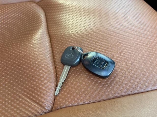 コペン アクティブトップ　電動オープン開閉動作確認済　Ｂｌｕｅｔｏｏｔｈ接続　ＥＴＣ　ナビ　ＡＴ　キーレスエントリー　社外アルミ　衝突安全ボディ　ＡＢＳ　ＵＳＢ　ミュージックプレイヤー接続可　ステップイルミネーション（13枚目）