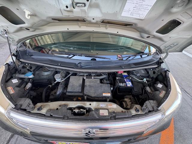 スペーシアカスタム ＸＳ　バックカメラ　両側スライド・片側電動　ナビ　ＴＶ　ＨＩＤ　スマートキー　アイドリングストップ　電動格納ミラー　ベンチシート　ＣＶＴ　盗難防止システム　ＡＢＳ　ＣＤ　ＤＶＤ再生　ＵＳＢ　アルミホイール（19枚目）