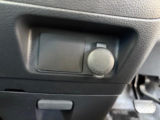 スペーシアカスタム ＸＳ　バックカメラ　両側スライド・片側電動　ナビ　ＴＶ　ＨＩＤ　スマートキー　アイドリングストップ　電動格納ミラー　ベンチシート　ＣＶＴ　盗難防止システム　ＡＢＳ　ＣＤ　ＤＶＤ再生　ＵＳＢ　アルミホイール（42枚目）