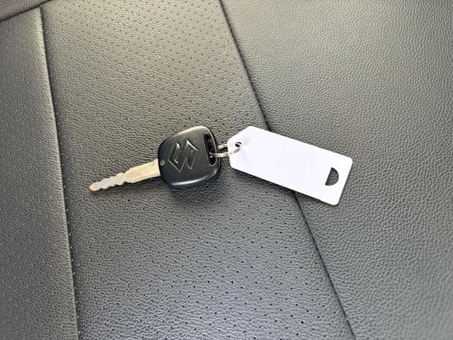 ジムニー ワイルドウインド　リフトアップ　４ＷＤ　前後ドライブレコーダー　Ｂｌｕｅｔｏｏｔｈ接続　社外マフラー　ナビ　ＴＶ　キーレスエントリー　電動格納ミラー　シートヒーター　ＭＴ　ルーフレール　アルミホイール　衝突安全ボディ（30枚目）