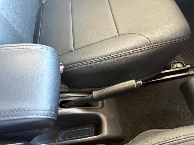 ジムニー ワイルドウインド　リフトアップ　４ＷＤ　前後ドライブレコーダー　Ｂｌｕｅｔｏｏｔｈ接続　社外マフラー　ナビ　ＴＶ　キーレスエントリー　電動格納ミラー　シートヒーター　ＭＴ　ルーフレール　アルミホイール　衝突安全ボディ（41枚目）