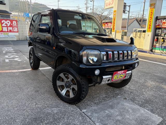 ジムニー クロスアドベンチャーＸＣ　リフトアップ　社外マフラー　４ＷＤ　ドライブレコーダー　ＥＴＣ　ナビ　キーレスエントリー　電動格納ミラー　シートヒーター　ＡＴ　ＡＢＳ　アルミホイール　衝突安全ボディ　ＡＣ　ＰＳ　ＰＷ　ターボ車（12枚目）