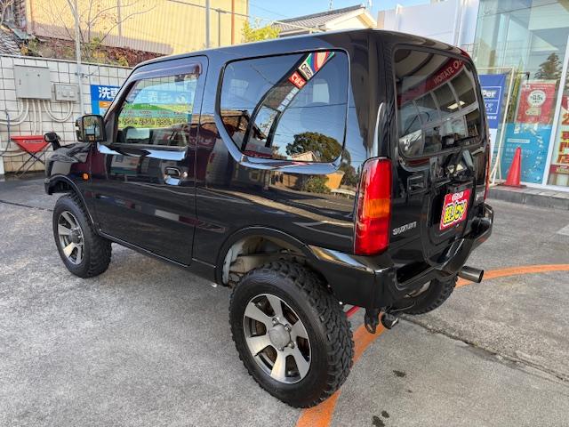 ジムニー クロスアドベンチャーＸＣ　リフトアップ　社外マフラー　４ＷＤ　ドライブレコーダー　ＥＴＣ　ナビ　キーレスエントリー　電動格納ミラー　シートヒーター　ＡＴ　ＡＢＳ　アルミホイール　衝突安全ボディ　ＡＣ　ＰＳ　ＰＷ　ターボ車（17枚目）