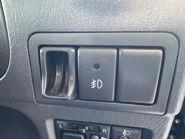 ジムニー クロスアドベンチャーＸＣ　リフトアップ　社外マフラー　４ＷＤ　ドライブレコーダー　ＥＴＣ　ナビ　キーレスエントリー　電動格納ミラー　シートヒーター　ＡＴ　ＡＢＳ　アルミホイール　衝突安全ボディ　ＡＣ　ＰＳ　ＰＷ　ターボ車（42枚目）