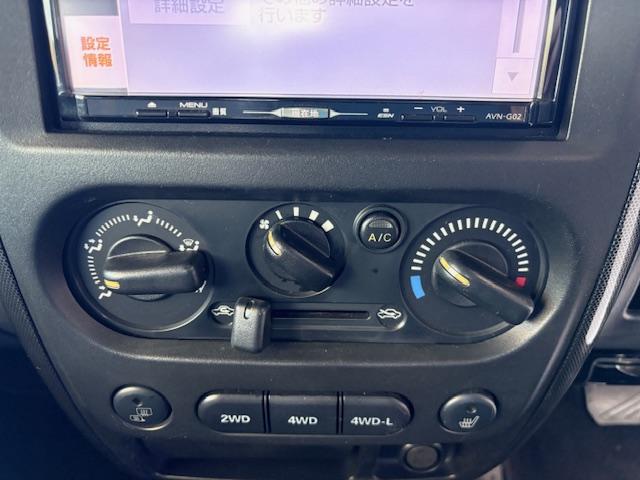 ジムニー クロスアドベンチャーＸＣ　リフトアップ　社外マフラー　４ＷＤ　ドライブレコーダー　ＥＴＣ　ナビ　キーレスエントリー　電動格納ミラー　シートヒーター　ＡＴ　ＡＢＳ　アルミホイール　衝突安全ボディ　ＡＣ　ＰＳ　ＰＷ　ターボ車（51枚目）