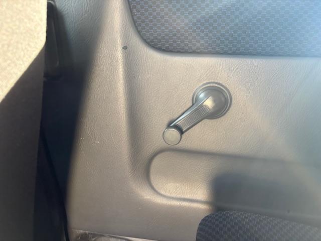 バモスホビオ ターボ ETC 両側スライドドア AT ABS CD MD 衝突安全ボディ エアコン パワーステアリング パワーウィンドウ(43枚目)