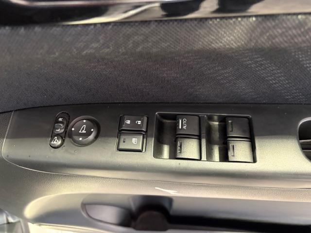 N-BOXカスタム G・Lパッケージ ワンオーナー ドライブレコーダー 両側スライド・片側電動 オートライト HID スマートキー アイドリングストップ 電動格納ミラー ベンチシート CVT 盗難防止システム ABS ESC(10枚目)