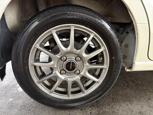 Ｎ－ＢＯＸ＋ Ｇ・Ｌパッケージ　ドライブレコーダー　両側電動スライドドア　オートライト　スマートキー　アイドリングストップ　電動格納ミラー　ベンチシート　ＣＶＴ　盗難防止システム　ＡＢＳ　ＥＳＣ　ＣＤ　アルミホイール　衝突安全ボディ（21枚目）