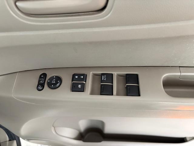 Ｎ－ＢＯＸ＋ Ｇ・Ｌパッケージ　ドライブレコーダー　両側電動スライドドア　オートライト　スマートキー　アイドリングストップ　電動格納ミラー　ベンチシート　ＣＶＴ　盗難防止システム　ＡＢＳ　ＥＳＣ　ＣＤ　アルミホイール　衝突安全ボディ（24枚目）