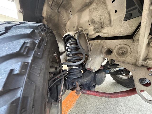 ジムニー ＸＧ　リフトアップ　Ｂｌｕｅｔｏｏｔｈ接続　社外マフラー　４ＷＤ　ドライブレコーダー　キーレスエントリー　電動格納ミラー　ＭＴ　ＡＢＳ　社外アルミホイール　衝突安全ボディ　エアコン　パワーウィンドウ（30枚目）