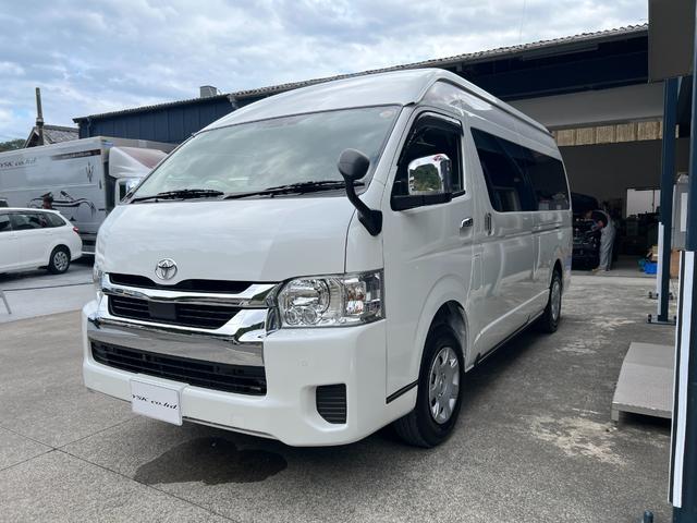 ハイエースワゴン グランドキャビン　★ワンオーナー★寒冷地仕様★純正ナビ、ＴＶ★パノラミックビューモニター★デジタルインナーミラー★ＬＥＤヘッドライト★イージークローザー付片側パワースライドドア★プッシュスタート★キーレス★ＥＴＣ（4枚目）