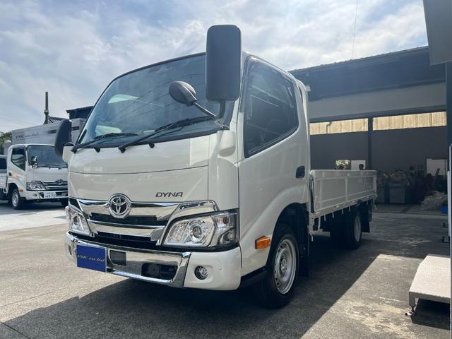 ダイナトラック モクセイジャストロー　★ワンオーナー★Ｇパッケージ★電動格納式ワイドビュー２面鏡式ミラー★フロントバンパー塗装樹脂＋メッキガーニッシュ★ＬＥＤヘッドライト、フォグランプ★Ｂモニター内蔵ミラー★キーレス★ＥＴＣ２．０（4枚目）