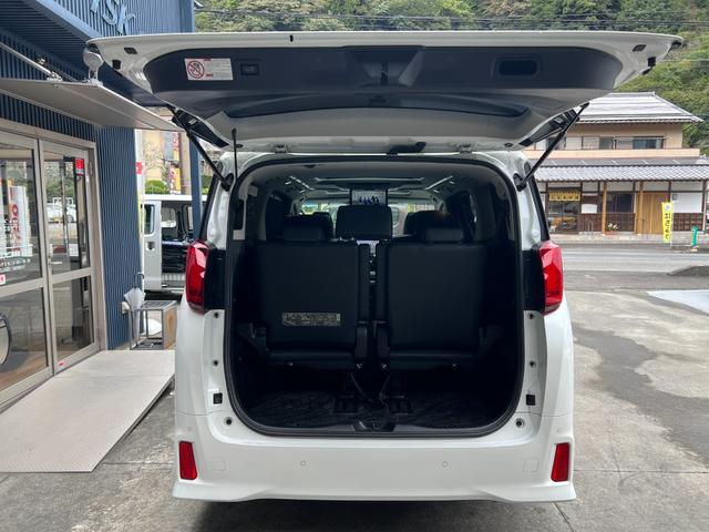 アルファード ２．５Ｓ　Ｃパッケージ　★ワンオーナー★ムーンルーフ★クルーズコントロール★シートヒーター＆ベンチレーション★メモリー機能付きパワーシート★ステアリングヒーター★アルパイン製ナビ、Ｂモニター、ＴＶ★デジタルインナーミラー（10枚目）